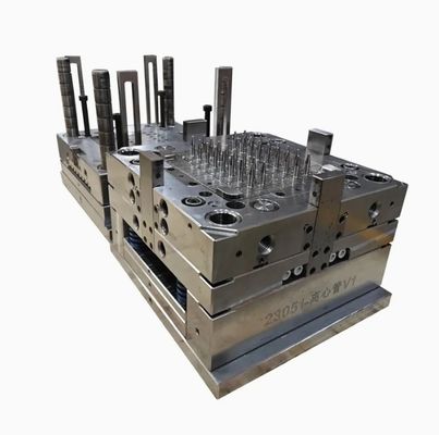 طقم حقن بلاستيكي عالي الدقة مخصص لأنابيب الطرد المركزي الطبية